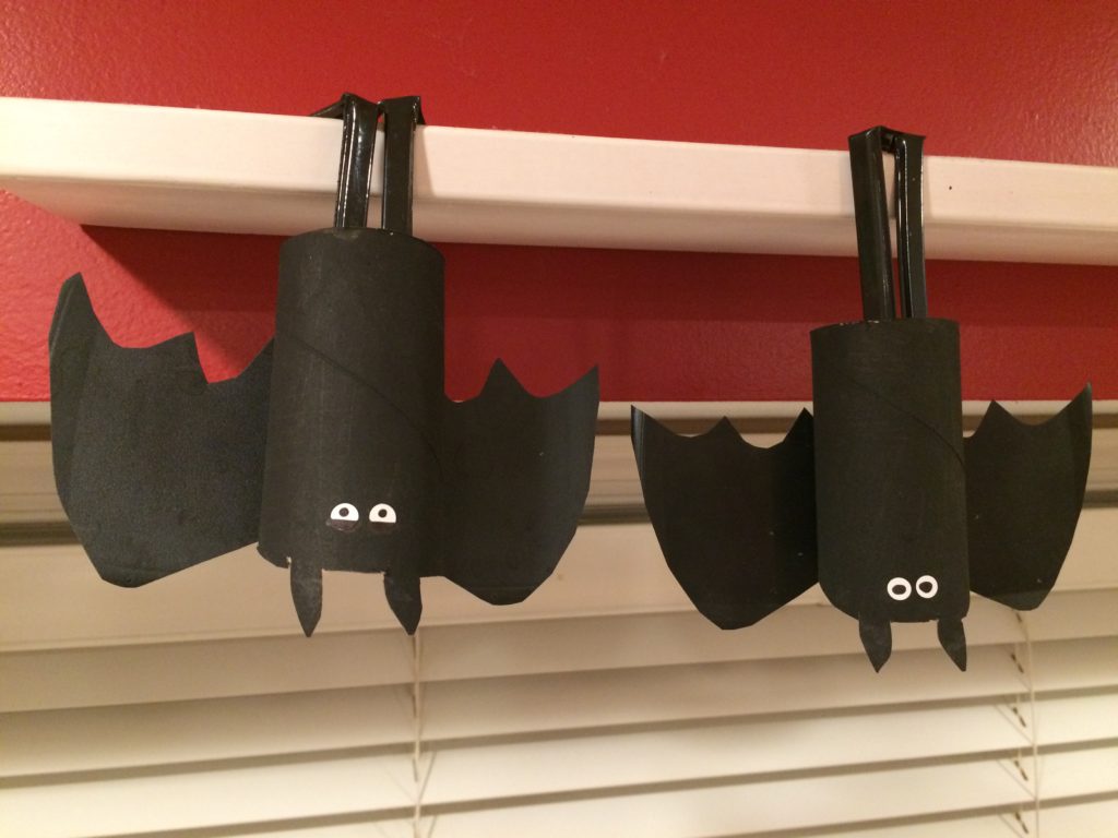Bat craft from recycled toilet paper roll and frozen meal tray designed by Trashmagination