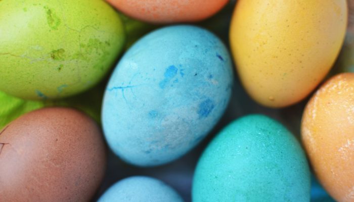 Dyed Eggs photo by Breakingpic on Pexels