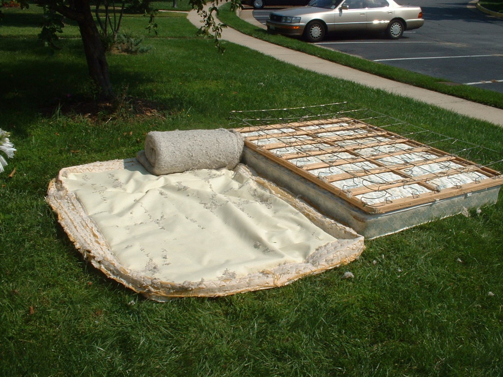 recycle mattress and box spring