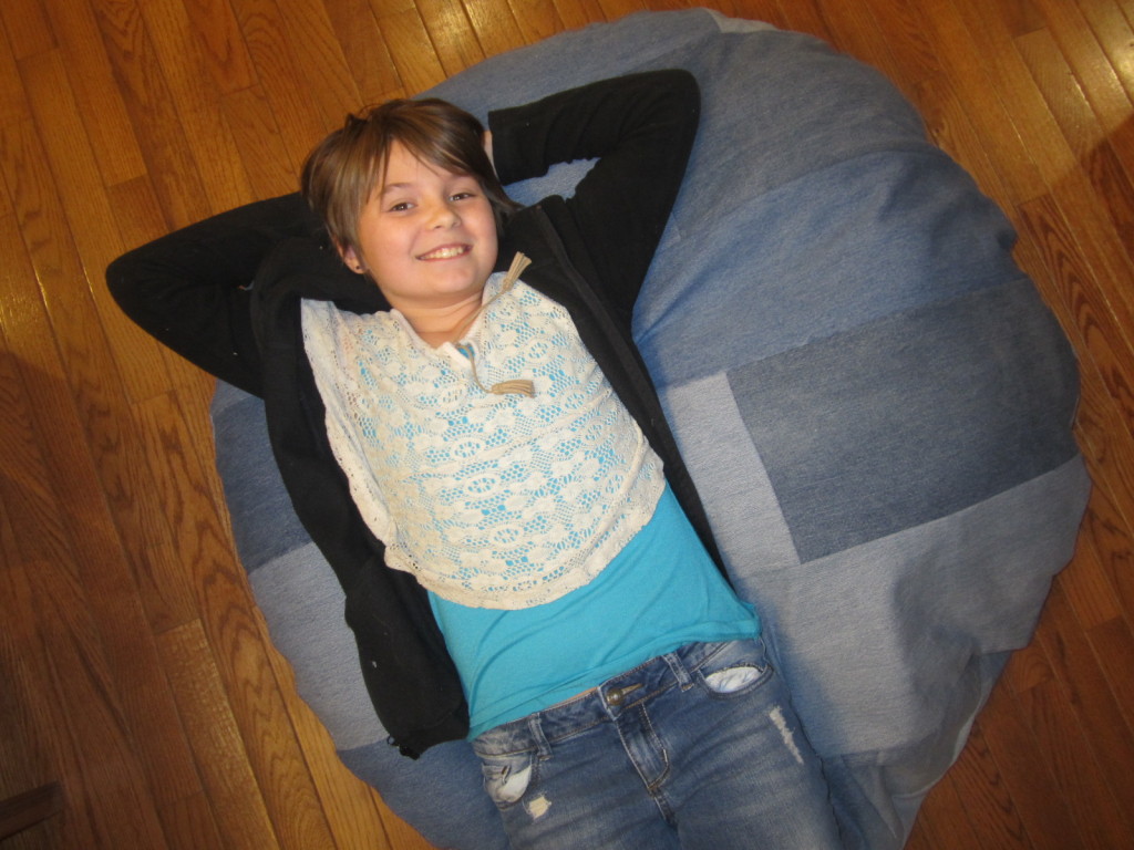 Making a Giant Cushion from Blue Jeans