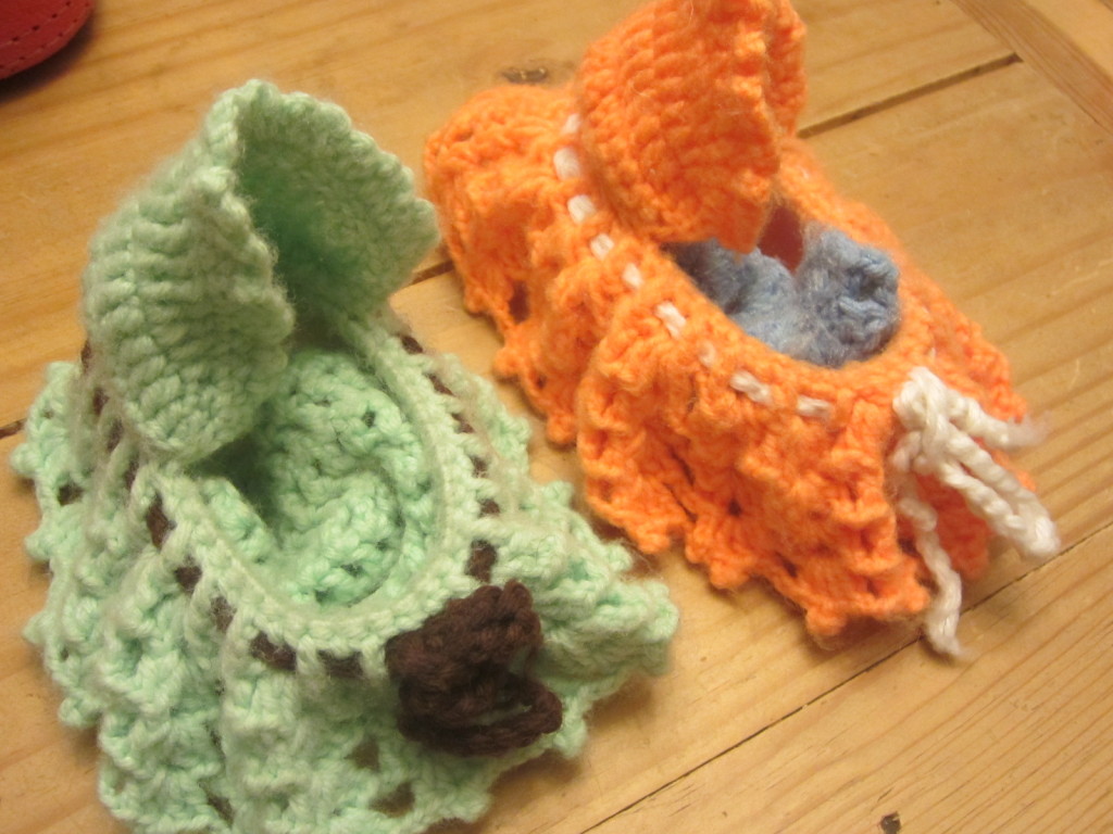 Crocheted doll bed from liquid soap container
