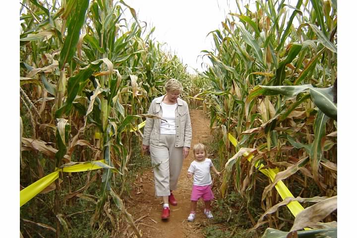 Nora and her grandmother Marilyn at the Corn Maze at the Plains - October 2005