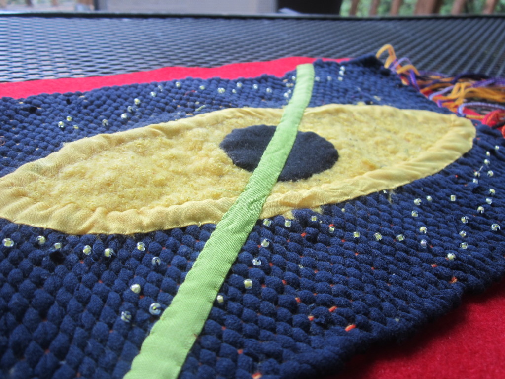 Kayak Weaving - Showing beading more clearly