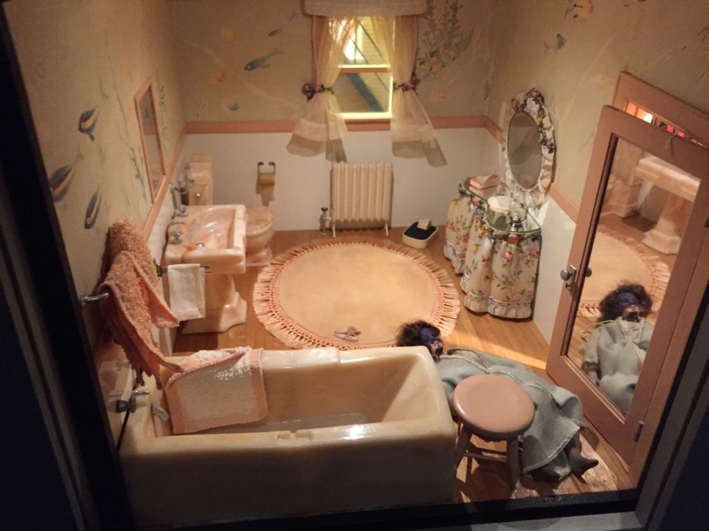 Dollhouse Furniture from Recycled Materials