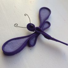 Dragonfly craft made from broken zipper and wool felt by Trashmagination