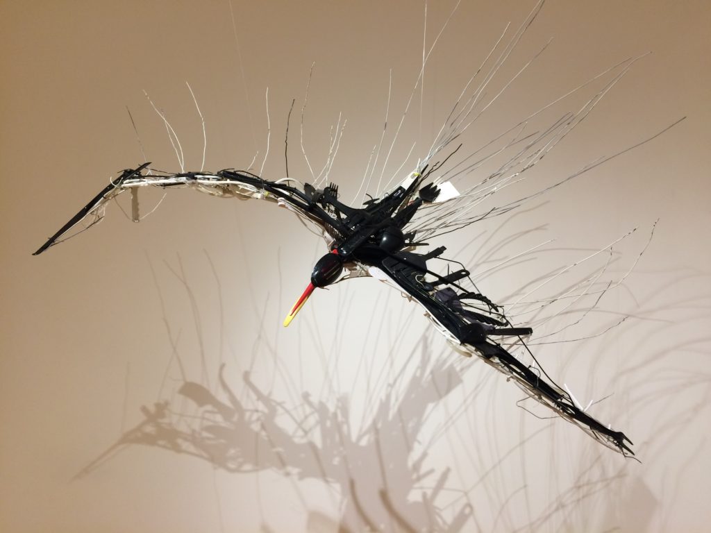 Black skimmer sculpture by Sayaka Ganz